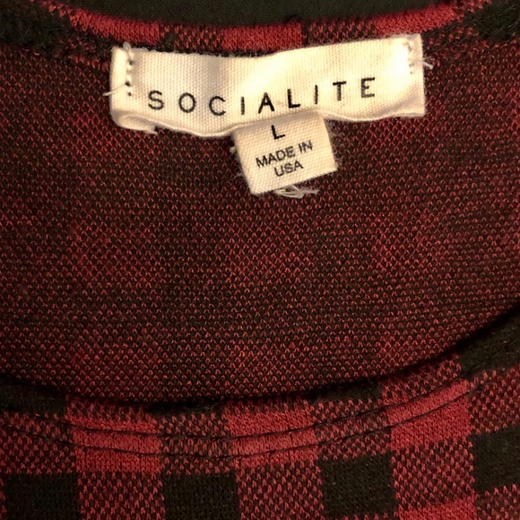 🎈Socialite red & black plaid sleeveless mini shift dress - Picture 4 of 5